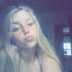 Meet your Posher, Savannah